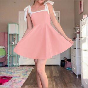 Pink Bow Detail Dress – Feminine Party Dress, Size Small (NWT)